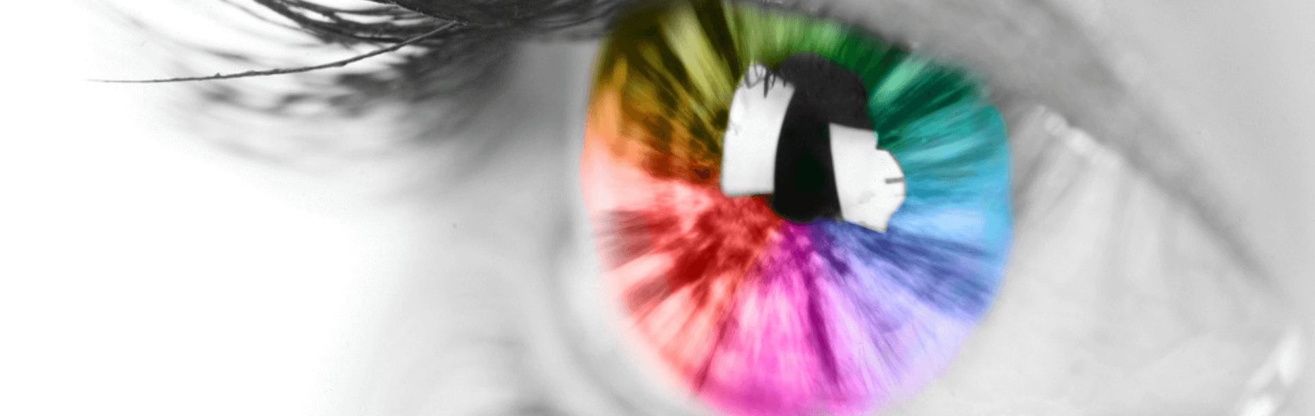 Eye with a colored iris