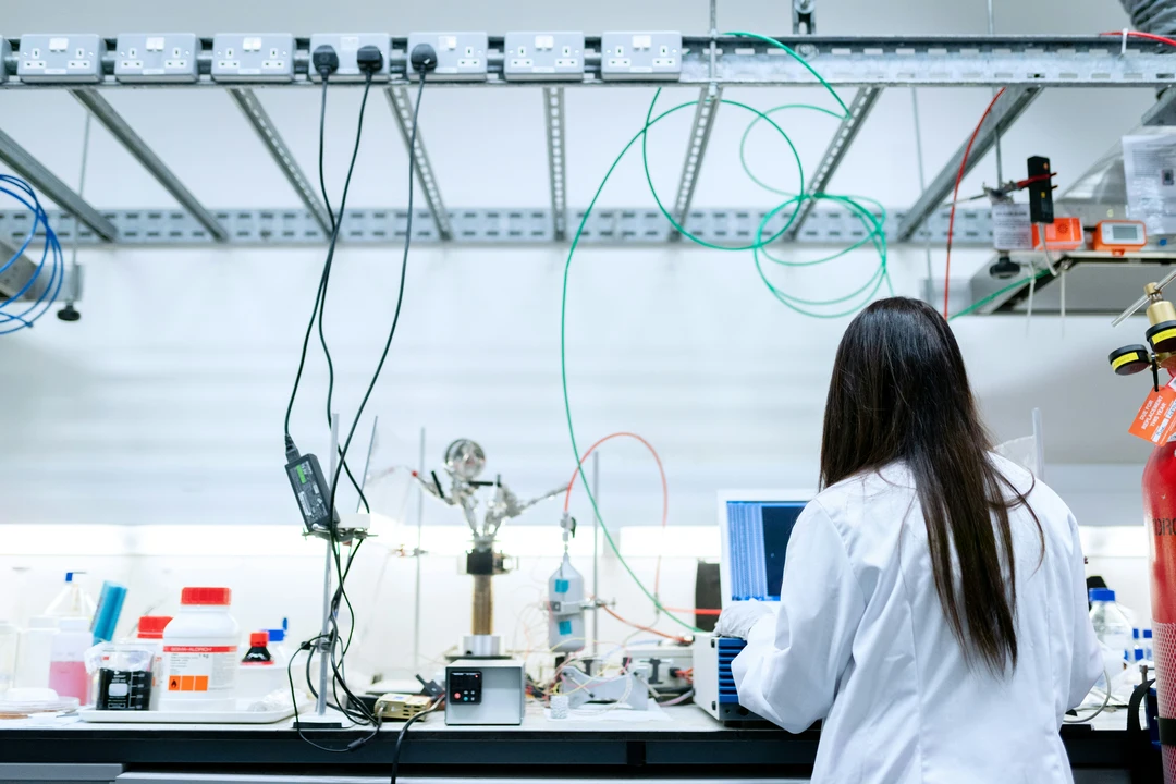 Chemical Engineer in the laboratory