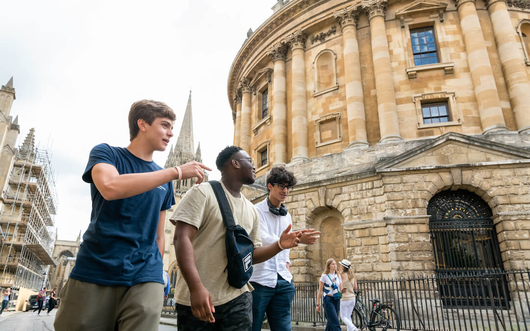 Students walking at the Radcliffe Camera, Oxford