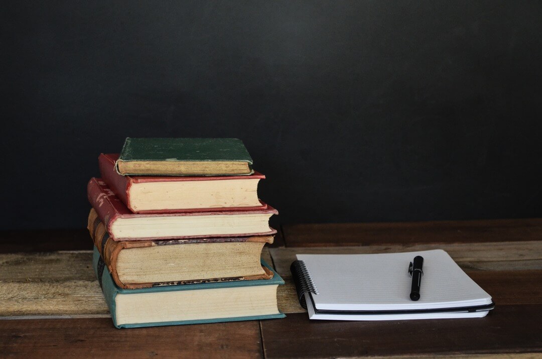 A workspace for creative writing at a summer school.
