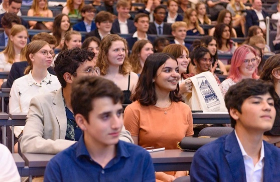 Students at an Oxford Scholastica Masterclass